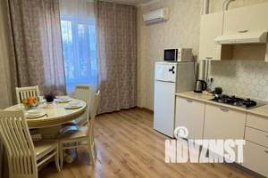 1-к квартира, посуточно, 39м2, 1/5 этаж