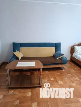 1-к квартира, посуточно, 35м2, 3/5 этаж