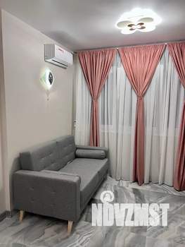 1-к квартира, посуточно, 46м2, 1/3 этаж