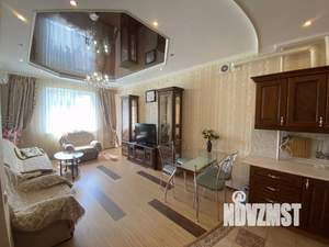 1-к квартира, посуточно, 55м2, 1/1 этаж