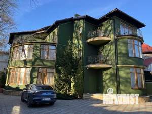 3-к квартира, посуточно, 170м2, 1/1 этаж