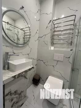 Студия квартира, посуточно, 44м2, 2/3 этаж