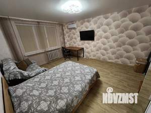 1-к квартира, посуточно, 34м2, 8/9 этаж