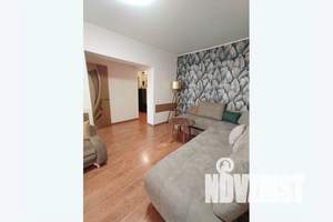 2-к квартира, посуточно, 42м2, 2/2 этаж