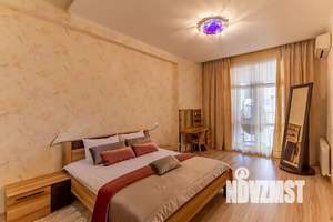 4-к квартира, посуточно, 200м2, 6/15 этаж