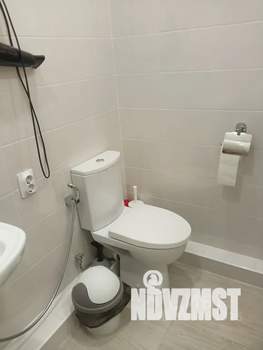 1-к квартира, посуточно, 42м2, 4/5 этаж