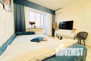 1-к квартира, посуточно, 37м2, 10/10 этаж