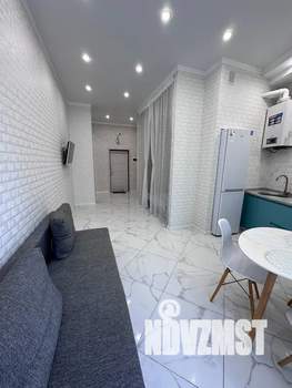 Студия квартира, посуточно, 34м2, 1/5 этаж