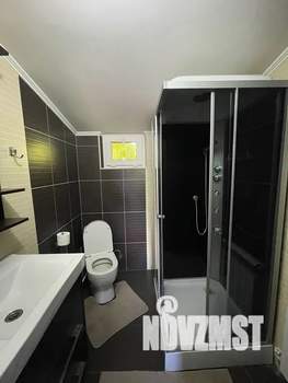 Студия квартира, посуточно, 40м2, 2/2 этаж