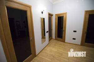 2-к квартира, посуточно, 82м2, 3/8 этаж