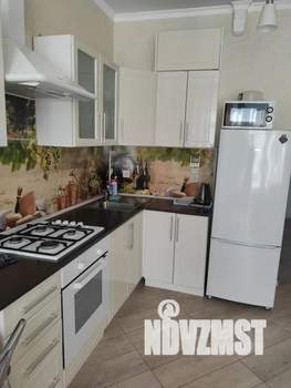 1-к квартира, посуточно, 48м2, 5/6 этаж