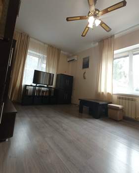 1-к квартира, на длительный срок, 40м2, 1/4 этаж