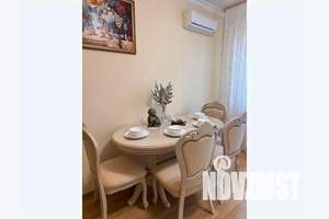 2-к квартира, посуточно, 62м2, 4/5 этаж