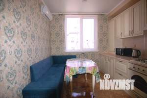 1-к квартира, посуточно, 45м2, 3/3 этаж