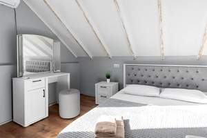 2-к квартира, посуточно, 55м2, 4/4 этаж