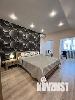 1-к квартира, посуточно, 50м2, 3/3 этаж