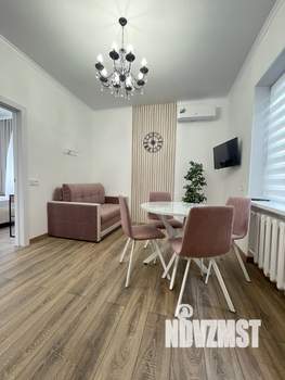 1-к квартира, посуточно, 38м2, 2/3 этаж