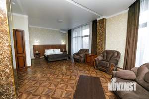 1-к квартира, посуточно, 52м2, 1/1 этаж