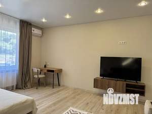 1-к квартира, посуточно, 60м2, 1/5 этаж