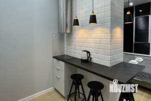 Студия квартира, посуточно, 35м2, 1/4 этаж