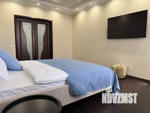 1-к квартира, посуточно, 56м2, 5/13 этаж