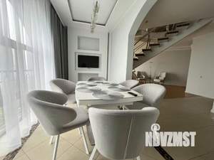 5-к квартира, посуточно, 250м2, 1/1 этаж