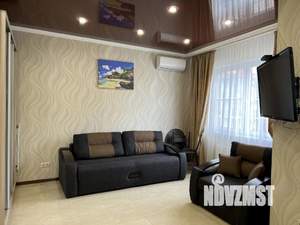 1-к квартира, посуточно, 40м2, 1/1 этаж