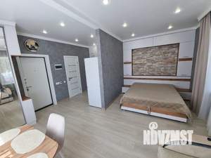 Студия квартира, посуточно, 35м2, 2/3 этаж