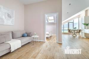 1-к квартира, посуточно, 49м2, 1/1 этаж