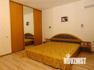 3-к квартира, посуточно, 80м2, 2/4 этаж