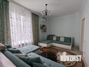 2-к квартира, посуточно, 72м2, 1/7 этаж
