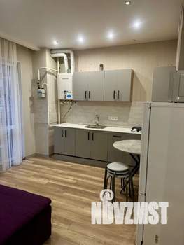 1-к квартира, посуточно, 42м2, 3/6 этаж