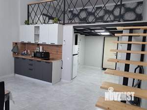 Студия квартира, посуточно, 35м2, 1/12 этаж
