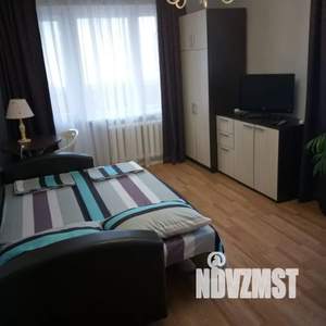 2-к квартира, посуточно, 60м2, 2/3 этаж