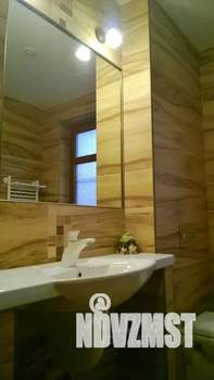 1-к квартира, посуточно, 37м2, 1/2 этаж