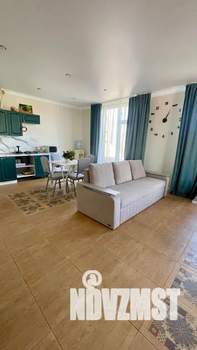 1-к квартира, посуточно, 50м2, 1/3 этаж