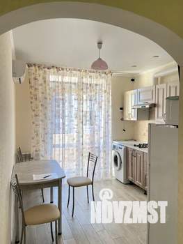 1-к квартира, посуточно, 42м2, 2/3 этаж