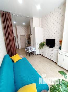 Студия квартира, посуточно, 27м2, 1/6 этаж
