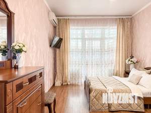 1-к квартира, посуточно, 50м2, 1/1 этаж