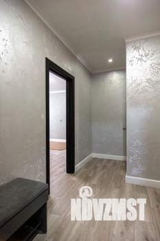 1-к квартира, посуточно, 60м2, 1/1 этаж