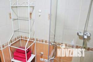 1-к квартира, посуточно, 38м2, 6/10 этаж