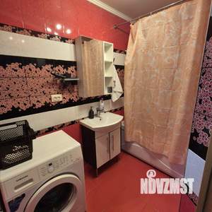 1-к квартира, посуточно, 42м2, 1/10 этаж