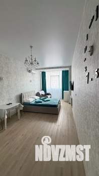 Студия квартира, посуточно, 25м2, 3/7 этаж