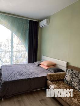 Студия квартира, посуточно, 30м2, 4/7 этаж