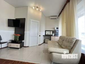 Студия квартира, на длительный срок, 18м2, 2/2 этаж