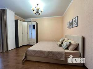1-к квартира, посуточно, 38м2, 7/9 этаж