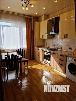 2-к квартира, на длительный срок, 72м2, 1/6 этаж