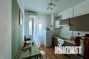 1-к квартира, посуточно, 35м2, 4/10 этаж