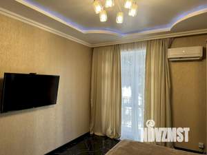 1-к квартира, посуточно, 50м2, 1/1 этаж