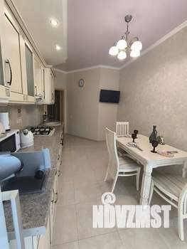 1-к квартира, посуточно, 59м2, 3/5 этаж